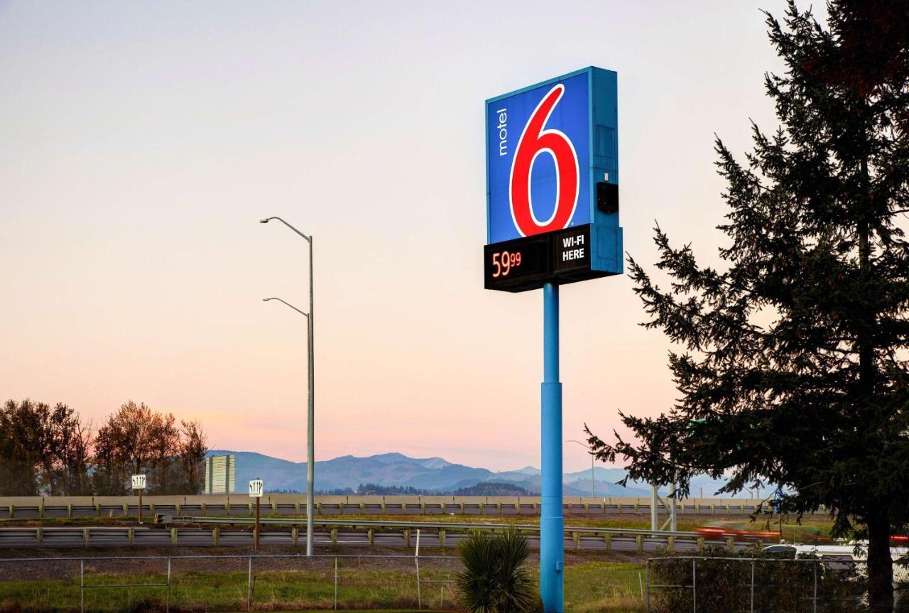 Motel 6-Troutdale, Or - Portland East エクステリア 写真