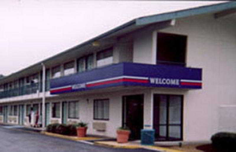 Motel 6-Troutdale, Or - Portland East エクステリア 写真